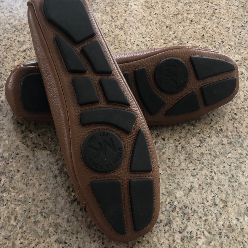 Gift - Picture 2 of 2